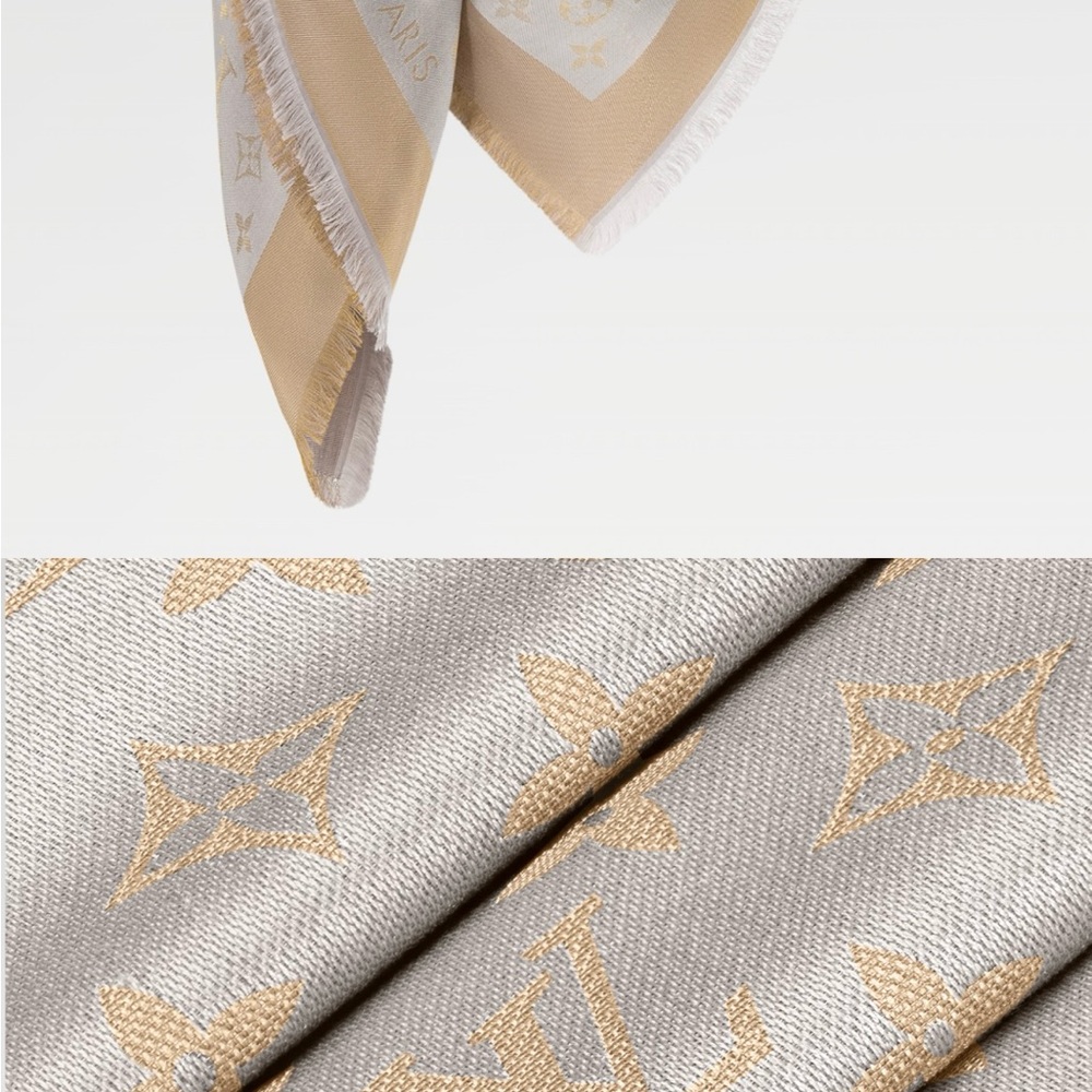 LOUIS VUITTON Foulards Chale Monogram Shine Silk Shawl